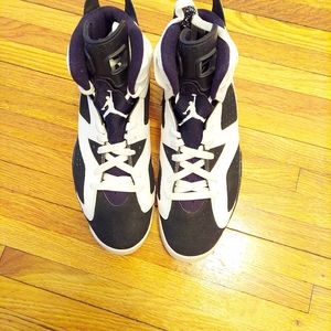 Air Jordan Retro 6 'Oreo', Men's size 12